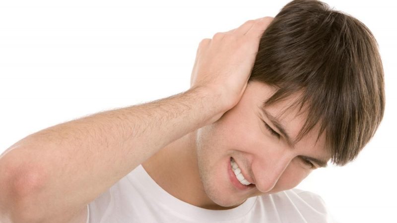 Болить вухо чим лікувати народні засоби
