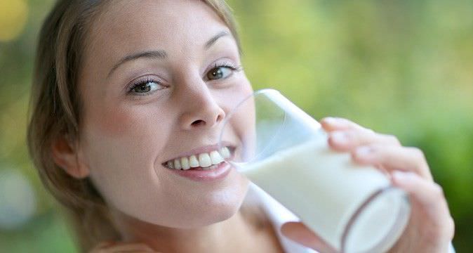 Боржомі з молоком від кашлю: рецепт, пропорції. Чи можна застосовувати дітям?