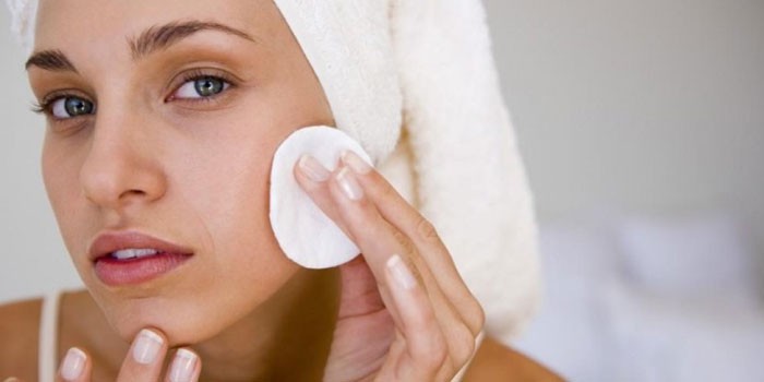 Очищення шкіри обличчя в домашніх умовах народними засобами