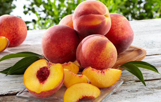 Персики користь і шкода для здоров’я скільки можна з’їсти. Чим корисні персики