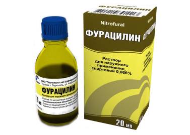 Полоскання горла фурациліном при ангіні: як приготувати розчин, правила застосування, відгуки