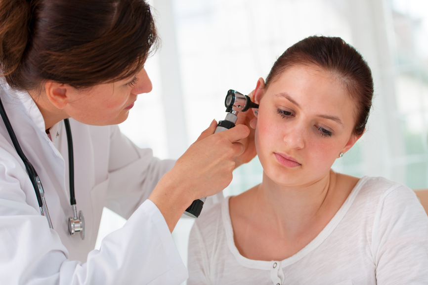 Причини і лікування свербежу або чесання всередині вух що робити
