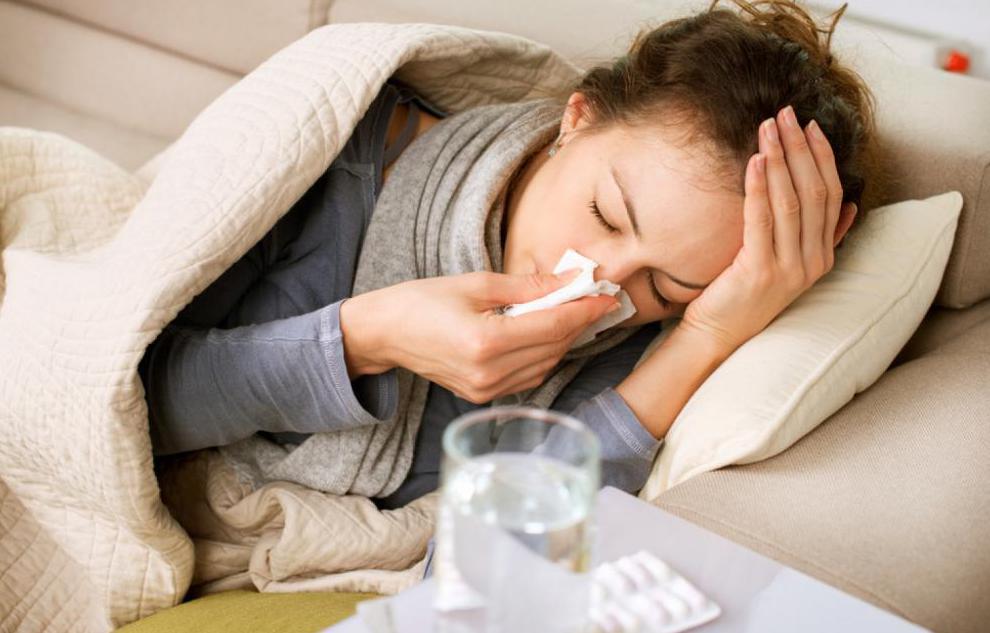 Причини розвитку герпесного фарингіту і способи його лікування