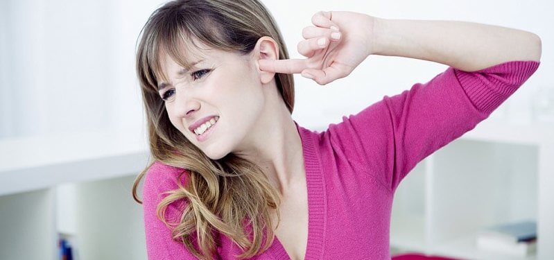 Що потрібно знати про алергічному отиті у дорослих у дітей