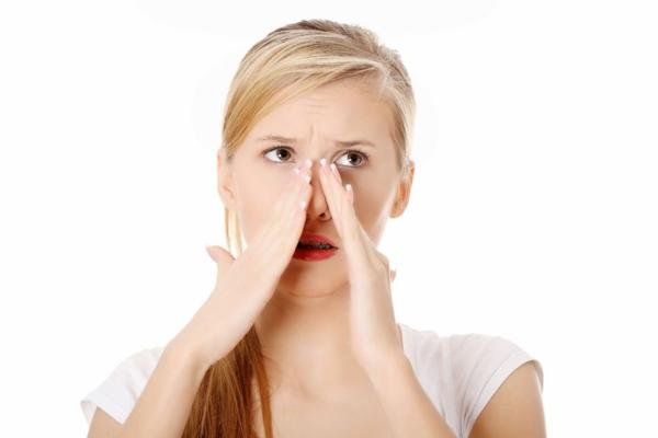 Що робити, якщо болять лобові пазухи носа причини і лікування