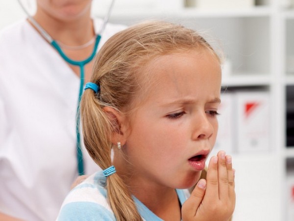 Що робити якщо сильний мокрий кашель без температури у дитини