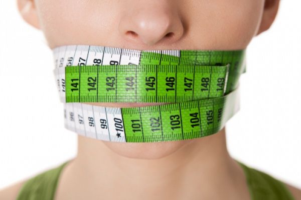 Селера: протипоказання і корисні властивості кореня, стебла і соку