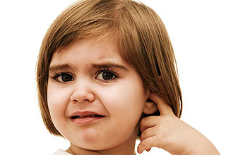 Стріляючий біль у вухах у дітей