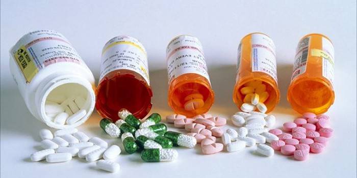 Таблетки від сухого кашлю – як вибрати ефективне і недороге засіб: назви препаратів і ціни