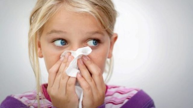 У дитини закладений ніс, але немає нежиті: що робити в домашніх умовах, чим лікувати – рекомендації доктора Комаровського