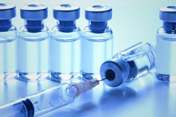 Які і коли роблять уколи і крапельниці при гаймориті