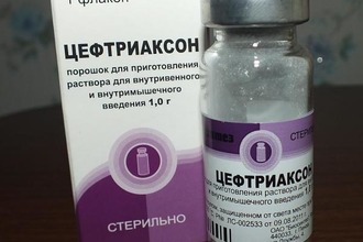 Які і коли роблять уколи і крапельниці при гаймориті