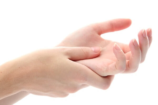 Як лікувати народними засобами оніміння рук
