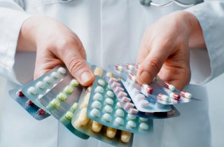 Як лікувати сильний сухий кашель у дорослих Як лікувати сильний сухий кашель у дорослих