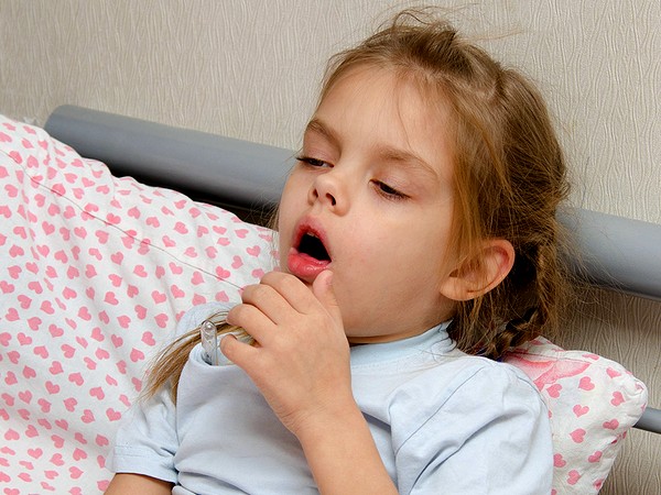 Як лікувати сухий гавкаючий кашель у дитини