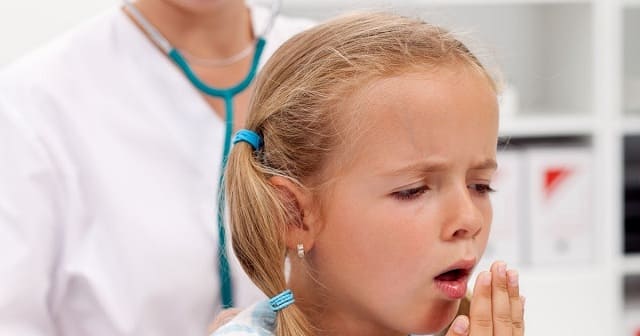 Як лікувати свистячий кашель у дорослих і дітей