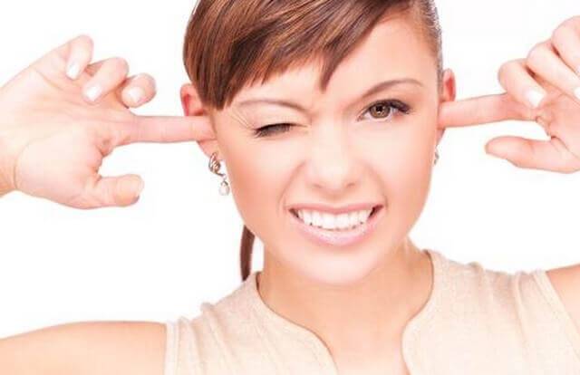Як приймати Отипакс при закладеності вух