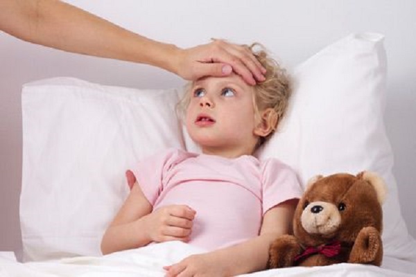 Як розпізнати і вилікувати гострий назофарингіт у дитини