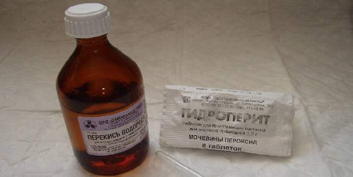 Як використовувати перекис водню від вушних пробок. Як видалити сірчану пробку з вуха перекисом водню