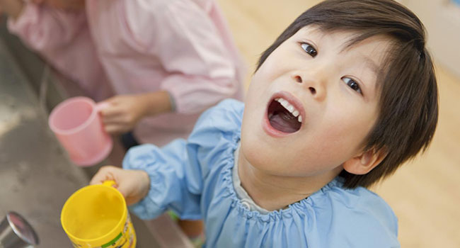 Як знеболити горло при ангіні Як знеболити горло при ангіні