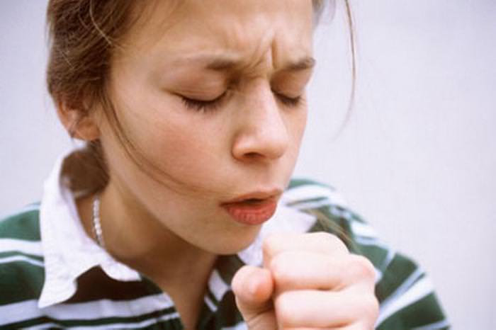 Як зупинити сильний кашель у дорослого. Чому виникає сухий кашель і як його зупинити