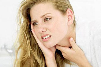 Закладає вуха при застуді – що робити: лікування в домашніх умовах Закладає вуха при застуді – що робити: лікування в домашніх умовах