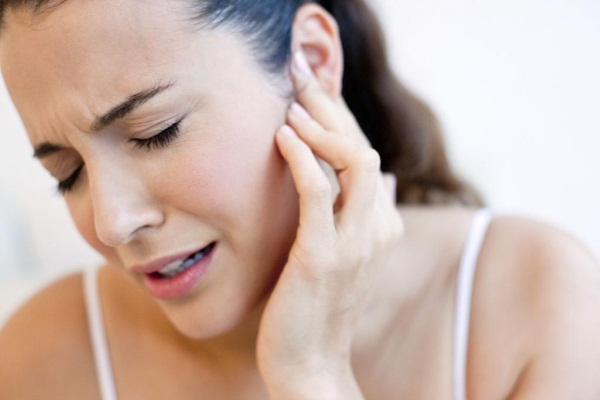Зовнішній отит (отит зовнішнього вуха) у дорослого – причини, симптоми і лікування зовнішнього отиту